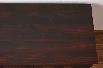 アンティーク家具　和製アンティーク　無骨な雰囲気が味わい深い脚付の箪笥ローボード(ローチェスト、引き出し、テレビボード)