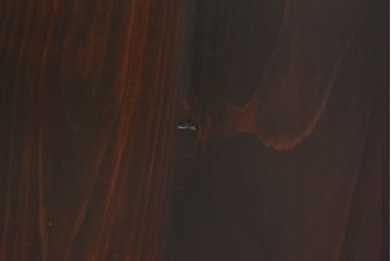 アンティーク家具　和製アンティーク　無骨な雰囲気が味わい深い脚付の箪笥ローボード(ローチェスト、引き出し、テレビボード)