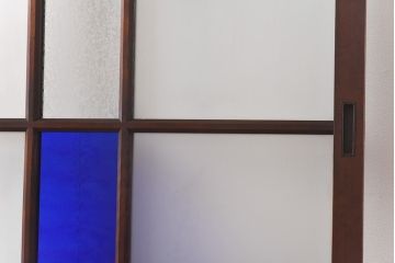 大正ロマン　シックな色合いが上品な印象のガラス戸(ガラス引き戸、引き戸、建具)