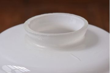 昭和レトロ　取り入れやすい白いシェード(天井照明、ペンダントライト)(2)