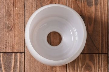 昭和レトロ　取り入れやすい白いシェード(天井照明、ペンダントライト)(2)