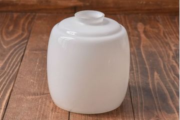 昭和レトロ　取り入れやすい白いシェード(天井照明、ペンダントライト)(3)