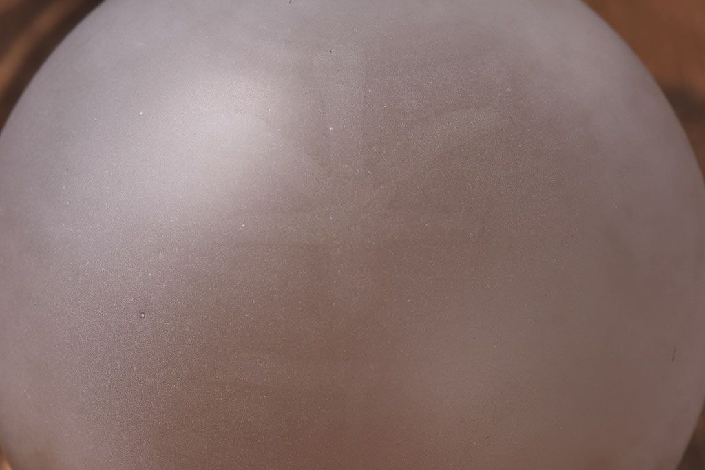 レトロな半透明球型ガラスペンダントライト(天井照明、吊り照明)