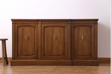 中古　DREXEL HERITAGE(ドレクセルヘリテイジ)　Triune(トライユン)　クリデンザ キャビネット(クレデンザ、サイドボード、リビングボード) (定価約54万円)