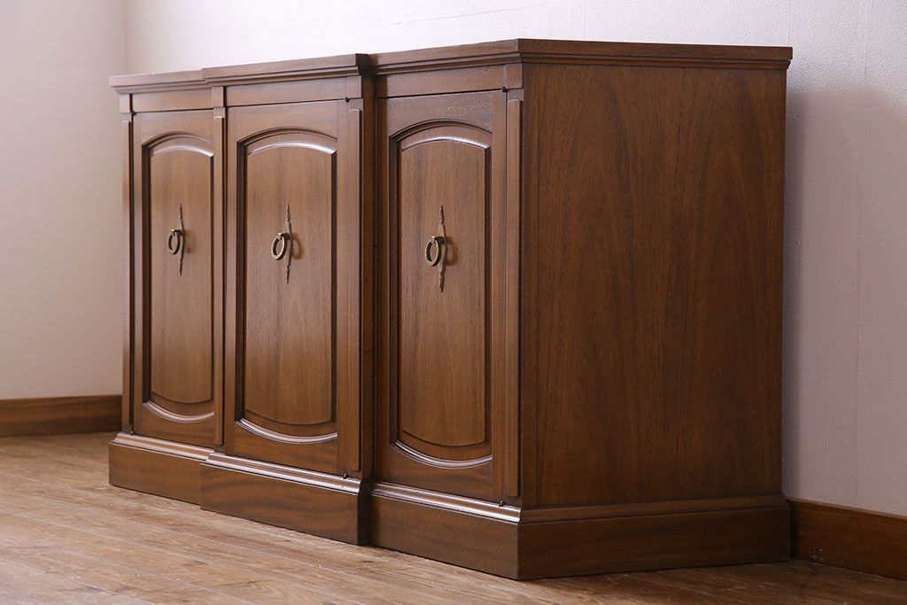 中古　DREXEL HERITAGE(ドレクセルヘリテイジ)　Triune(トライユン)　クリデンザ キャビネット(クレデンザ、サイドボード、リビングボード) (定価約54万円)