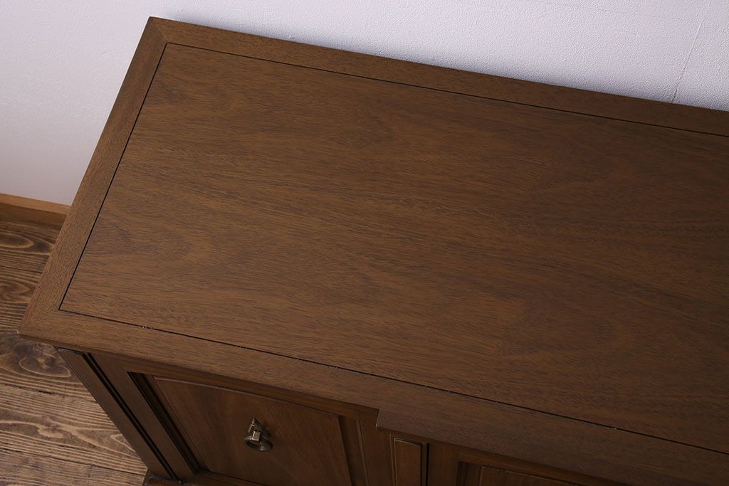 中古　DREXEL HERITAGE(ドレクセルヘリテイジ)　Triune(トライユン)　クリデンザ キャビネット(クレデンザ、サイドボード、リビングボード) (定価約54万円)