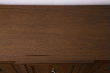 中古　DREXEL HERITAGE(ドレクセルヘリテイジ)　Triune(トライユン)　クリデンザ キャビネット(クレデンザ、サイドボード、リビングボード) (定価約54万円)