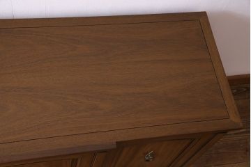 中古　DREXEL HERITAGE(ドレクセルヘリテイジ)　Triune(トライユン)　クリデンザ キャビネット(クレデンザ、サイドボード、リビングボード) (定価約54万円)