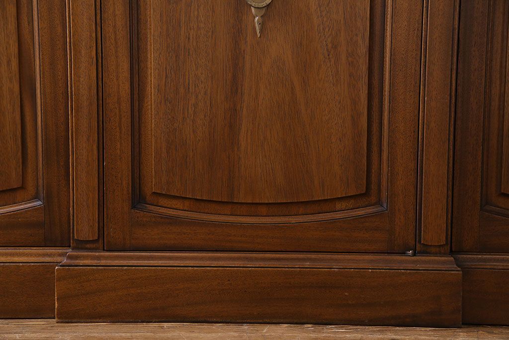 中古　DREXEL HERITAGE(ドレクセルヘリテイジ)　Triune(トライユン)　クリデンザ キャビネット(クレデンザ、サイドボード、リビングボード) (定価約54万円)