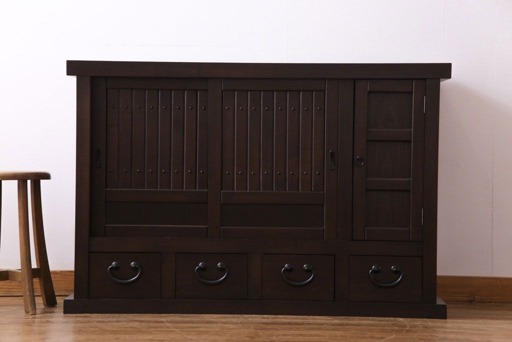 民芸家具　和モダンな雰囲気漂う水屋サイドボード(テレビボード、食器棚)