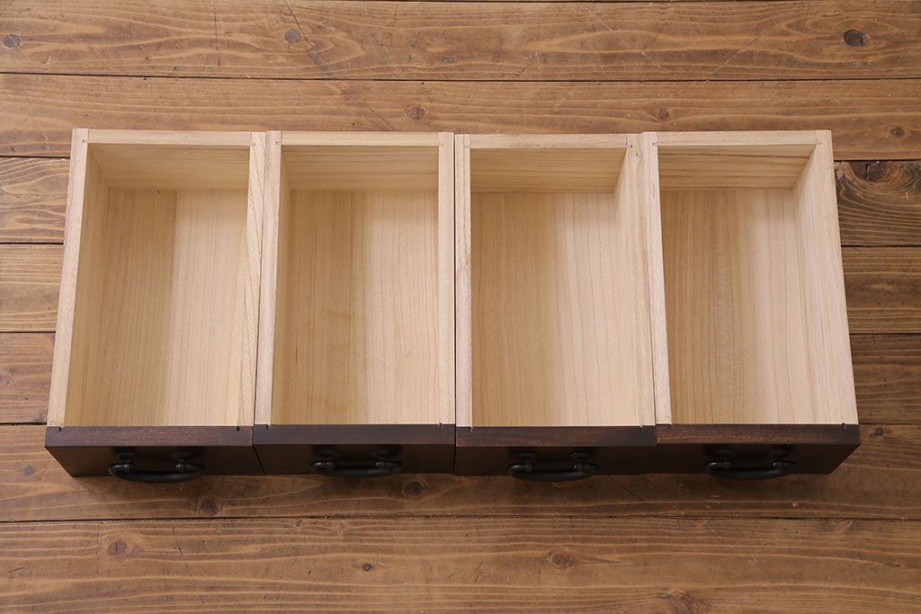 民芸家具　和モダンな雰囲気漂う水屋サイドボード(テレビボード、食器棚)