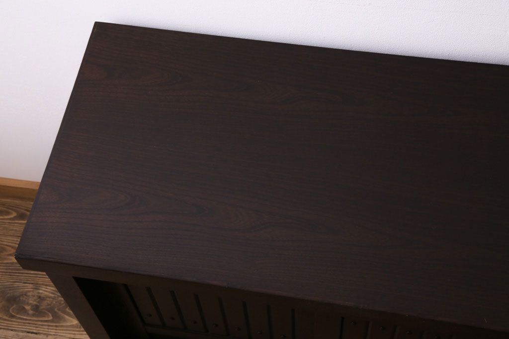 民芸家具　和モダンな雰囲気漂う水屋サイドボード(テレビボード、食器棚)