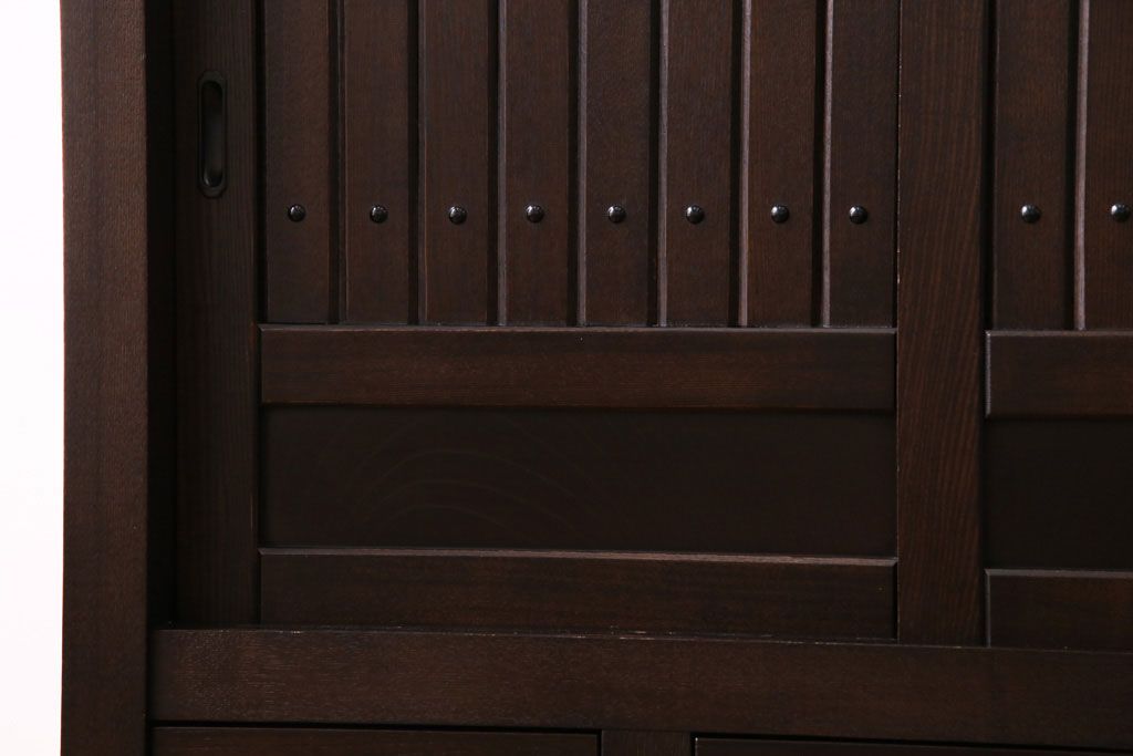 民芸家具　和モダンな雰囲気漂う水屋サイドボード(テレビボード、食器棚)