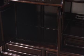 アンティーク家具　黒檀無垢材使用!　高級感と気品漂う飾り棚(茶棚、戸棚)
