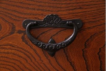 中古　伝統工芸　岩谷堂箪笥　和の趣きあふれるワードローブ(洋服箪笥)