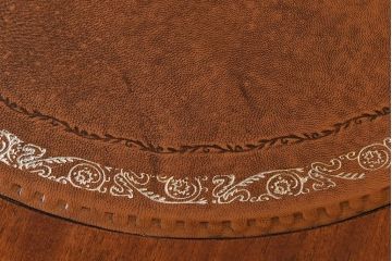 西洋家具　キャスター付き　クラシカルなサイドテーブル(ランプテーブル)