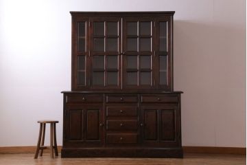 中古　北海道民芸家具　シックな雰囲気漂う大きな重ね食器棚(カップボード、収納棚)(1)