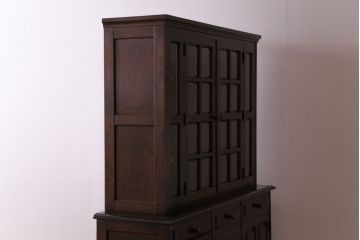 中古　北海道民芸家具　シックな雰囲気漂う大きな重ね食器棚(カップボード、収納棚)(1)