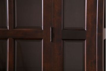 中古　北海道民芸家具　シックな雰囲気漂う大きな重ね食器棚(カップボード、収納棚)(1)