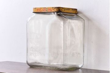 アンティーク雑貨　昭和レトロ　味わい深い風合いのオリエンタルカレーのガラスビン(角瓶)