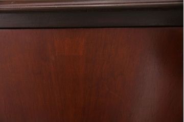 アンティーク家具　イギリスアンティーク　艶やかなマホガニー材が魅力のチェスト(引き出し、ドロワー)