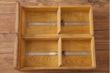 レトロ家具　昭和レトロ　ネームプレート付き 便利なカードケース(引き出し、チェスト、ドロワー、図書館、図書室)