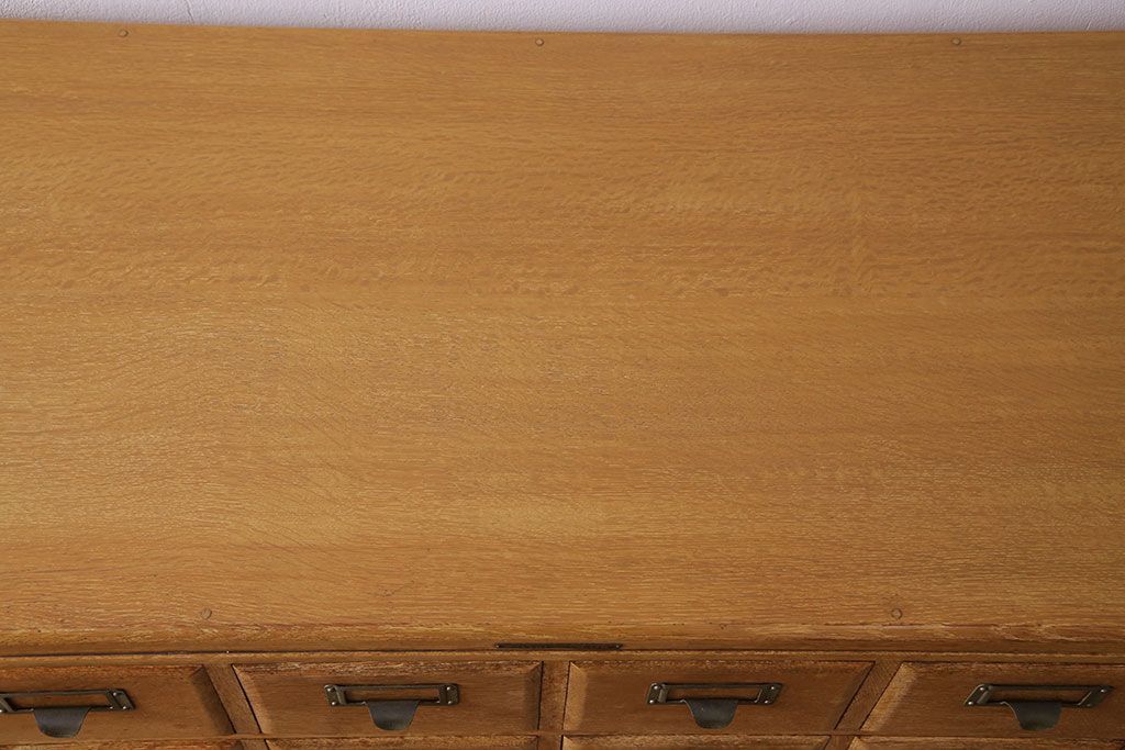 レトロ家具　昭和レトロ　ネームプレート付き 便利なカードケース(引き出し、チェスト、ドロワー、図書館、図書室)