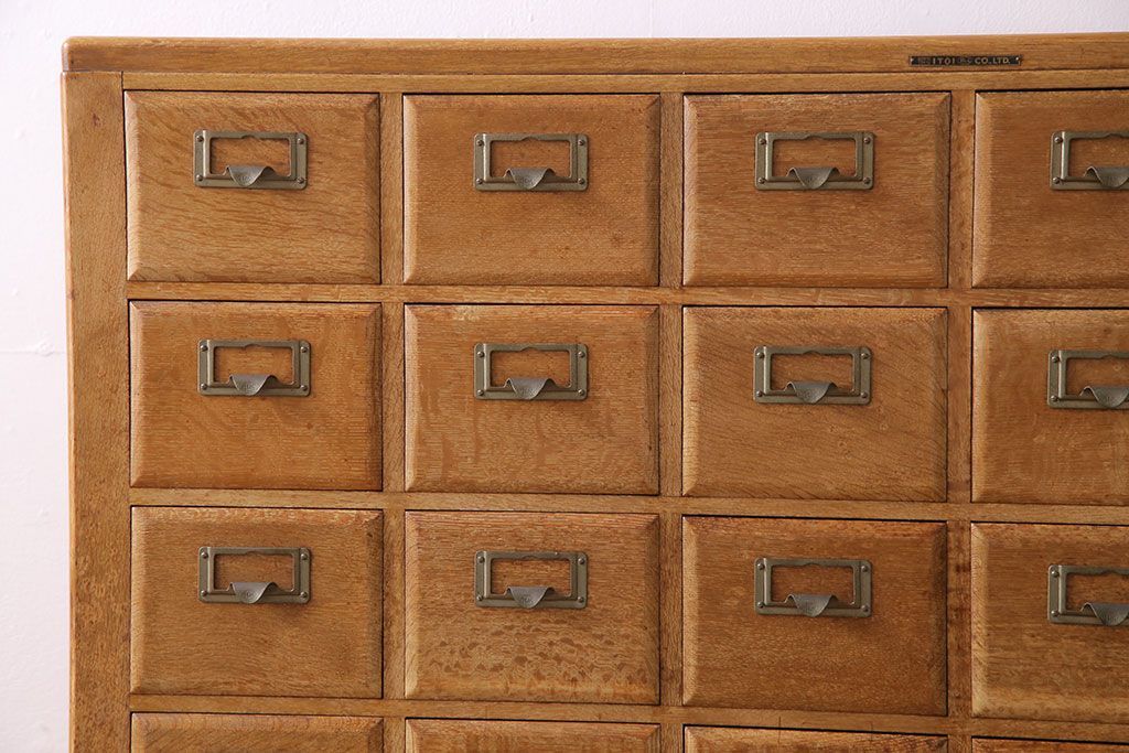 レトロ家具　昭和レトロ　ネームプレート付き 便利なカードケース(引き出し、チェスト、ドロワー、図書館、図書室)