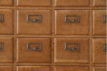 レトロ家具　昭和レトロ　ネームプレート付き 便利なカードケース(引き出し、チェスト、ドロワー、図書館、図書室)