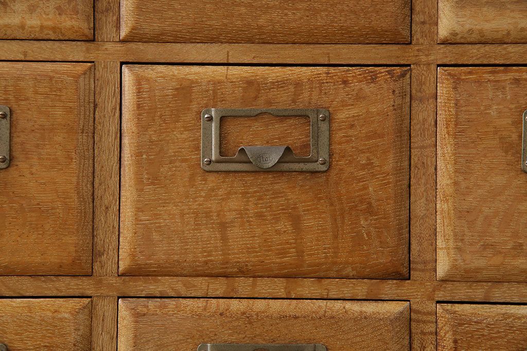 レトロ家具　昭和レトロ　ネームプレート付き 便利なカードケース(引き出し、チェスト、ドロワー、図書館、図書室)