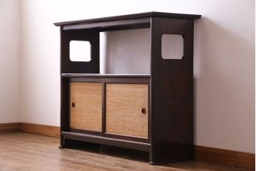 中古美品　松本民芸家具　上質な221型クズ布茶タンス2(定価約21万8千円)(1)