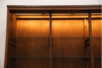 アンティーク家具　組子の書院戸を使用した和の雰囲気を高めるオリジナルキャビネット(戸棚、飾り棚)