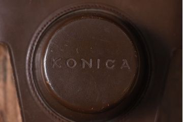 アンティーク雑貨　ビンテージカメラ　ケース付き　小西六　KONICA(コニカ) J