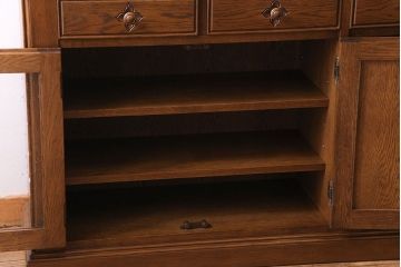 中古　旭川家具　勇峰工芸　フローラシリーズ　ナラ材サイドボード(戸棚、リビングボード)