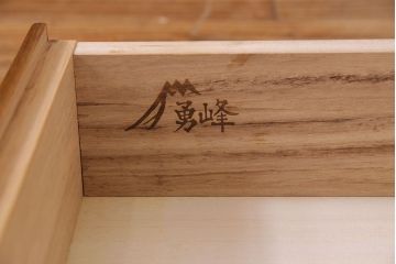 中古　旭川家具　勇峰工芸　フローラシリーズ　ナラ材サイドボード(戸棚、リビングボード)