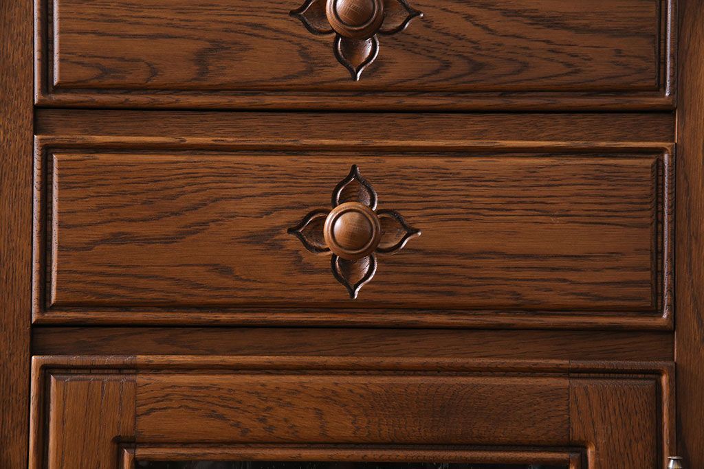 中古　旭川家具　勇峰工芸　フローラシリーズ　ナラ材サイドボード(戸棚、リビングボード)