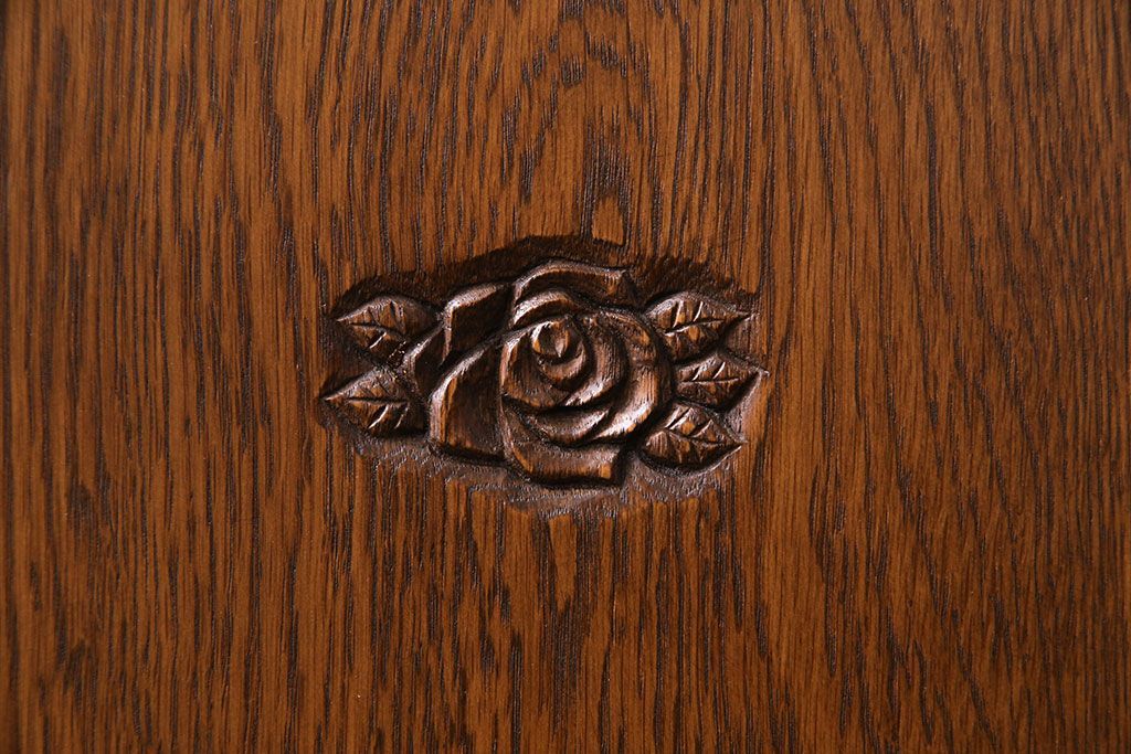 中古　旭川家具　勇峰工芸　フローラシリーズ　ナラ材サイドボード(戸棚、リビングボード)