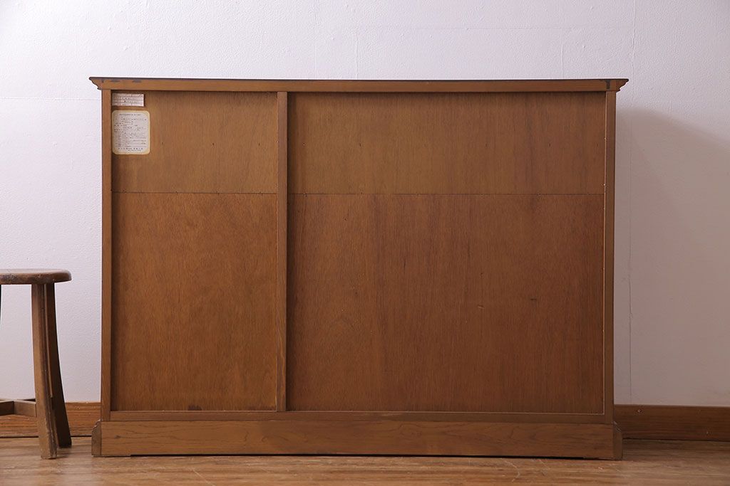中古　旭川家具　勇峰工芸　フローラシリーズ　ナラ材サイドボード(戸棚、リビングボード)