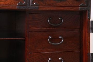 ビンテージ　門間箪笥店　三方ケヤキ材　二尺猫脚両開き中型箪笥(仙台箪笥、キャビネット)(定価約70万円)