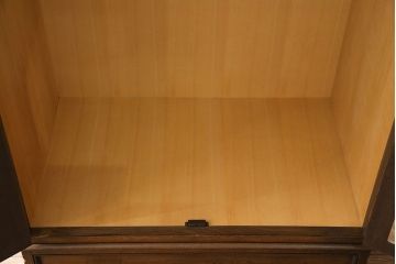 中古　永田良介商店　上品な印象の鏡付きワードローブ(洋服タンス)