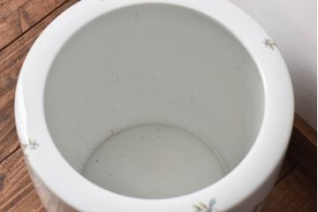 アンティーク雑貨　ノリタケ(日陶・則武)　華やかな色遣いの壱型火鉢(手あぶり、鉢カバー)(1)