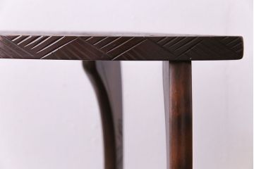 アンティーク雑貨　中古　伝統工芸　日光彫り　花の意匠が美しいコーナーラック(飾り台、花台)