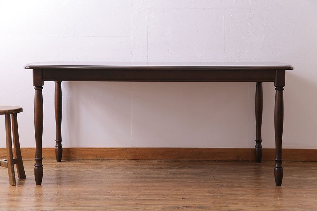 ビンテージ　北海道民芸　#485　細身の脚が美しいダイニングテーブル