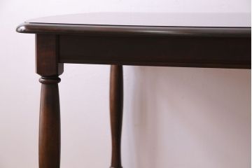 ビンテージ　北海道民芸　#485　細身の脚が美しいダイニングテーブル