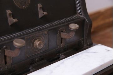 アンティーク雑貨　和製アンティーク　シックな雰囲気漂う木製レジスター(キャッシャー、金銭登録器)