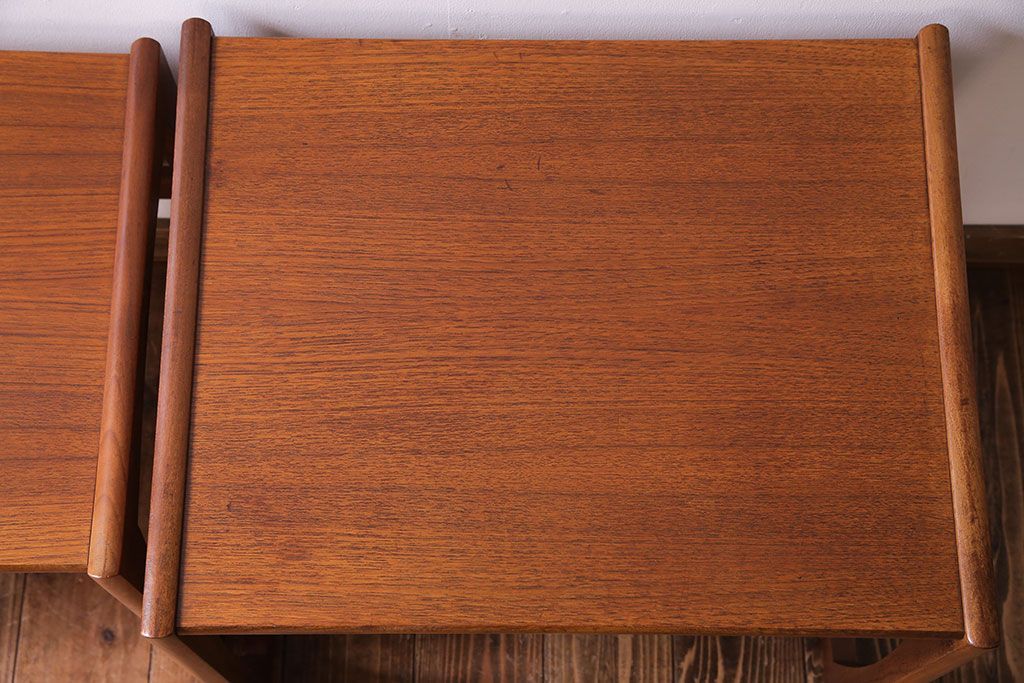 北欧家具　チーク材　コンパクトな仕様が魅力のネストテーブル(サイドテーブル)