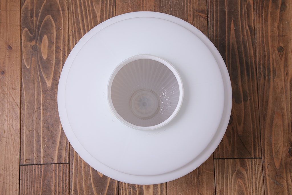 大正〜昭和初期　特大　レトロな陽刻照明(天井照明、ペンダントライト、シェード)