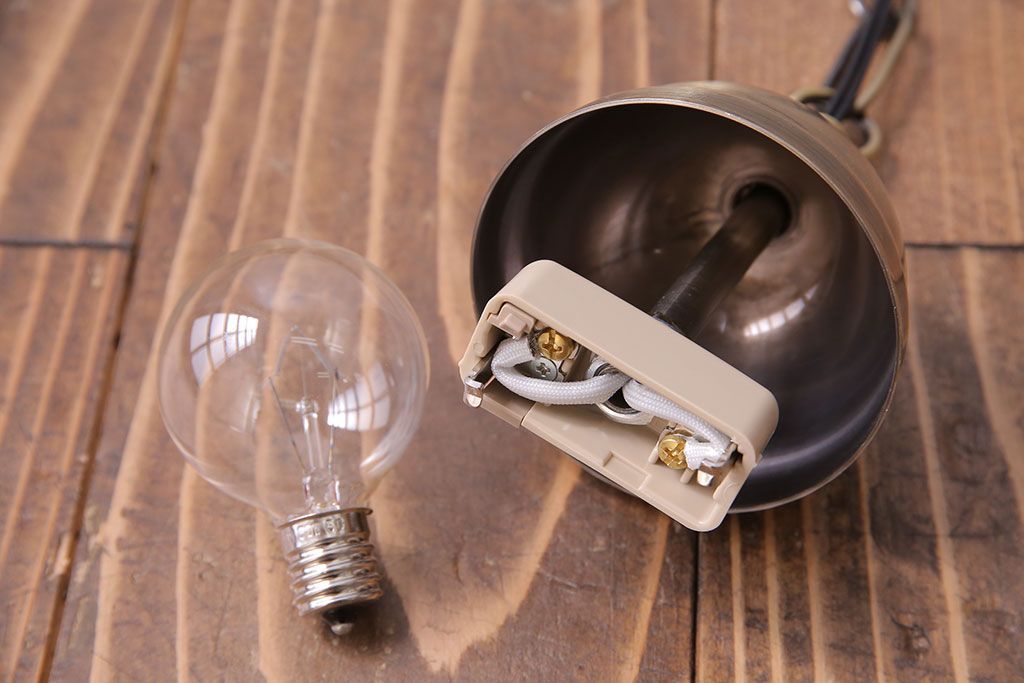 和製アンティーク　上品な雰囲気漂うシェード(天井照明、ペンダントライト)