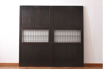 和製アンティーク　細い桟の格子が上品な帯戸(ガラス帯戸、引き戸、格子戸、建具)2枚セット