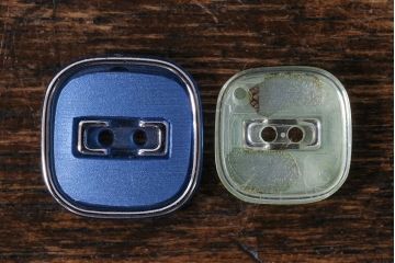 アンティーク雑貨　ビンテージ　シックな四角いボタンセット